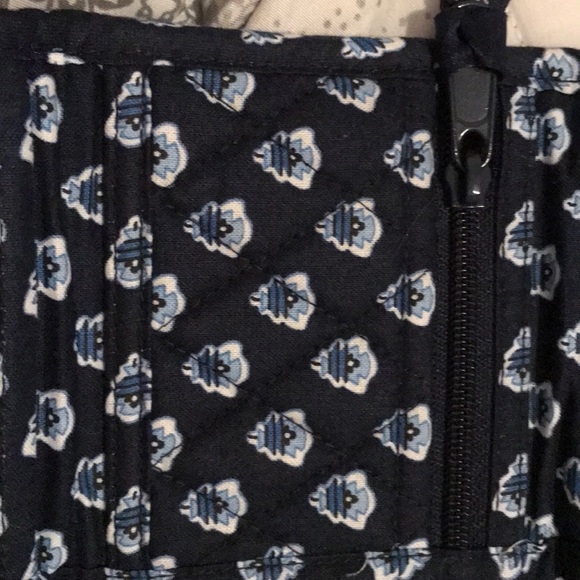 A vera Bradley trifold wallet. - Picture 5 of 7